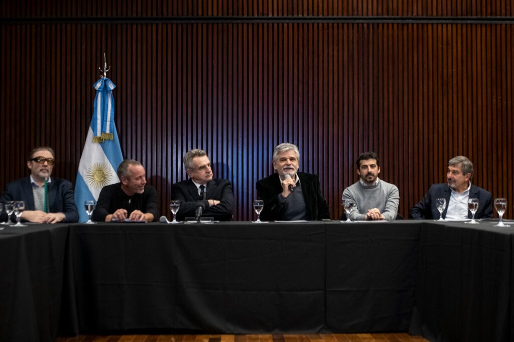 MAXIMO PAZ. Maximo Paz la construccion del Centro de Investigacion esta cada vez mas cerca 1